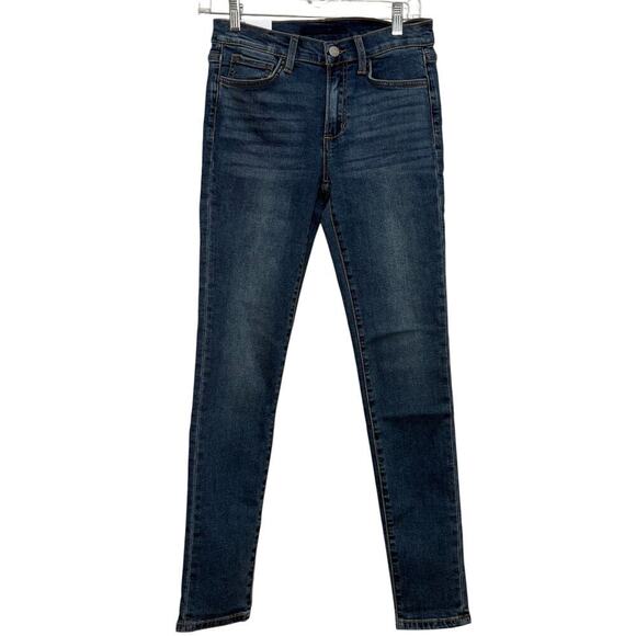 Joe’s Jeans women’s NWT’s Icon ankle mid rise skinny jeans. Size 26